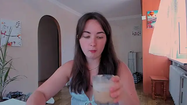 Snapshot of cClandesTina chatting on June 30, 11:33 am cClandesTina online show from June 30, 11:33 am