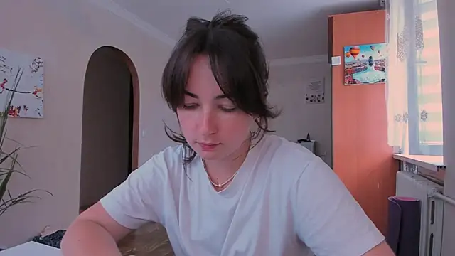 Snapshot of cClandesTina chatting on July 1, 10:17 am cClandesTina online show from July 1, 10:17 am