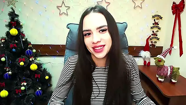 Snapshot of _your_fantasy_girl chatting on December 21, 12:53 am your fantasy girl online show from December 21, 12:53 am