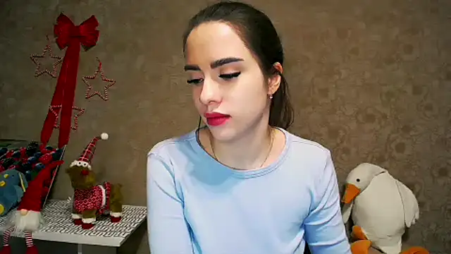 Snapshot of _your_fantasy_girl chatting on December 28, 2:43 am your fantasy girl online show from December 28, 2:43 am