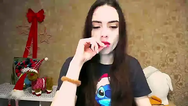 Snapshot of _your_fantasy_girl chatting on January 8, 12:58 pm your fantasy girl online show from January 8, 12:58 pm