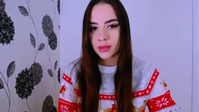 Snapshot of _your_fantasy_girl chatting on December 5, 12:58 pm your fantasy girl online show from December 5, 12:58 pm