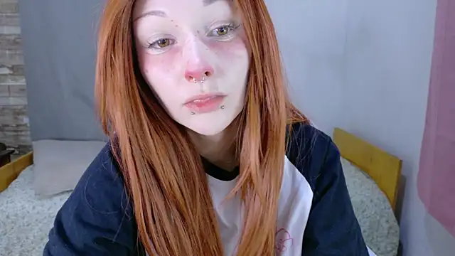 Snapshot of hannaxo1 chatting on June 3, 12:46 am hannaxo1 online show from June 3, 12:46 am