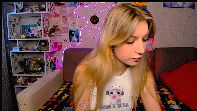 Maria Hunt online show from January 15, 4:25 am