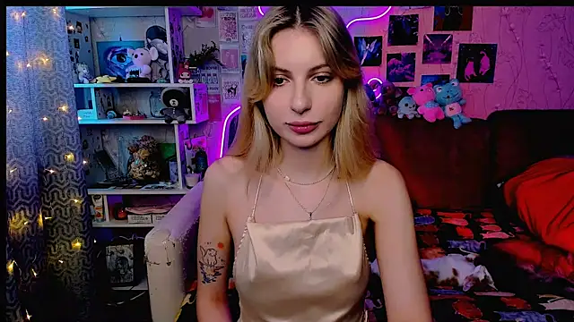 Maria Hunt online show from January 21, 6:22 am