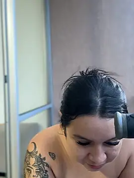 Pretty Isadora online show from July 22, 11:07 pm