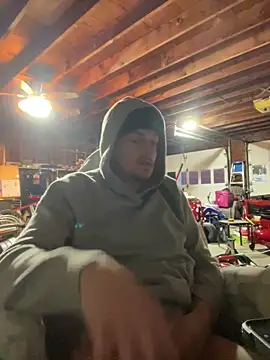 Snapshot of joeycbigcock chatting on December 27, 9:43 pm joeycbigcock online show from December 27, 9:43 pm