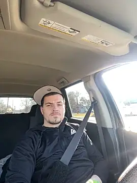 Snapshot of joeycbigcock chatting on February 1, 7:23 pm joeycbigcock online show from February 1, 7:23 pm