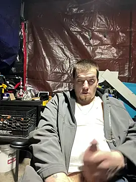 Snapshot of joeycbigcock chatting on February 24, 1:13 am joeycbigcock online show from February 24, 1:13 am