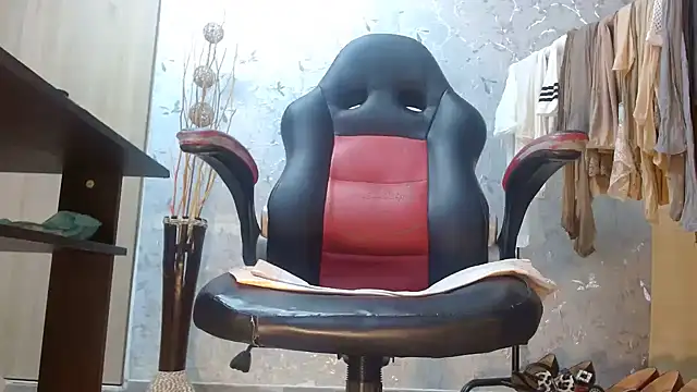 Samantabrown  online show from January 8, 11:34 am