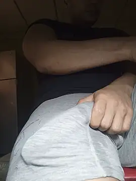 AlexisSpears  online show from June 12, 10:19 pm