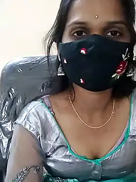 Snapshot of Triveni-Lovely chatting on December 11, 11:19 am Triveni-Lovely online show from December 11, 11:19 am