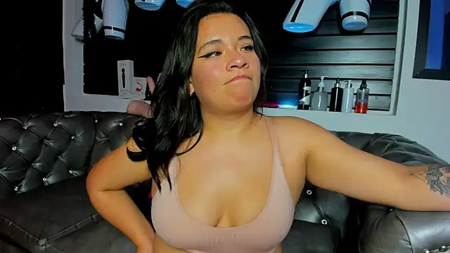 Amy hoy69 online show from November 22, 3:27 am