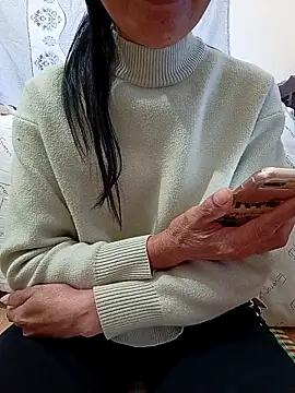 Asian girl13 online show from February 12, 3:12 am