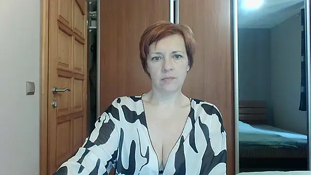 LoraLoraMay online show from April 23, 7:52 am