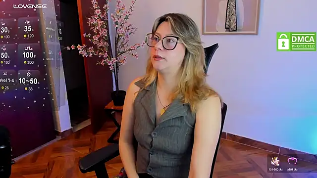 Chanelll Taylorr  online show from March 21, 1:12 pm