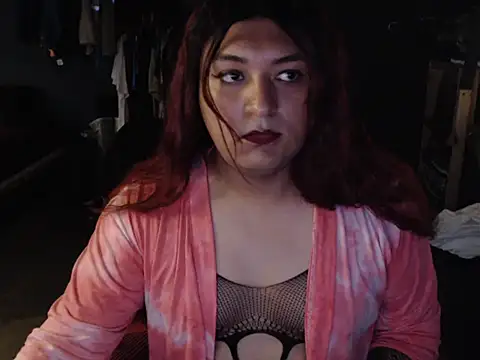 Snapshot of Angiedush_official chatting on April 15, 4:03 pm Angiedush official online show from April 15, 4:03 pm