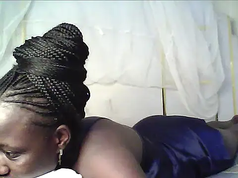 Snapshot of Adaline-Paris chatting on May 9, 3:17 pm Adaline-Paris online show from May 9, 3:17 pm