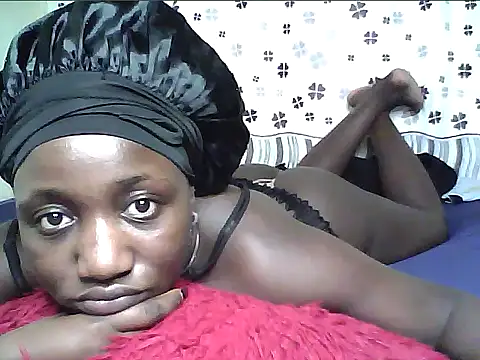 Snapshot of Adaline-Paris chatting on May 18, 7:09 pm Adaline-Paris online show from May 18, 7:09 pm