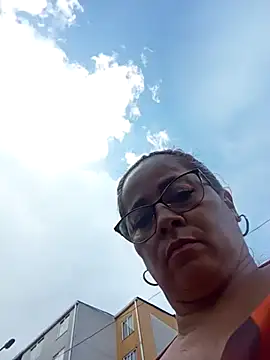 natally ross21 online show from December 6, 5:44 pm