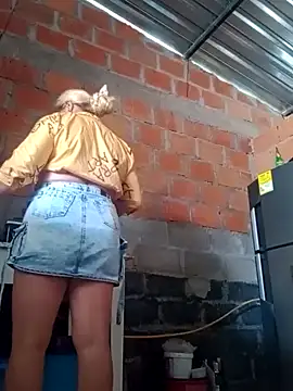 natally ross21 online show from February 11, 4:24 pm