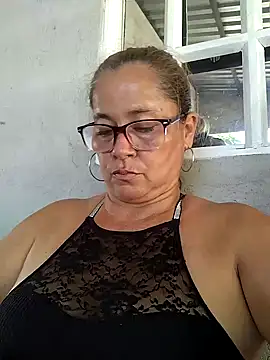 Snapshot of natally_ross21 chatting on July 14, 8:25 pm natally ross21 online show from July 14, 8:25 pm