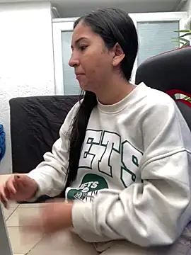 luna asss online show from February 22, 1:35 pm