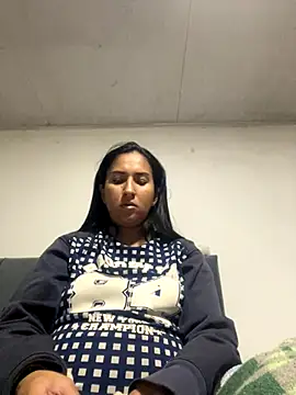 luna asss online show from November 4, 8:30 pm