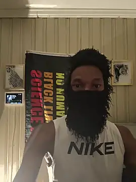 Snapshot of KingDerRico chatting on May 21, 6:26 pm KingDerRico online show from May 21, 6:26 pm