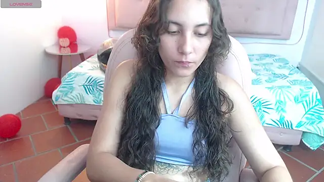 xlunna online show from February 19, 8:41 pm