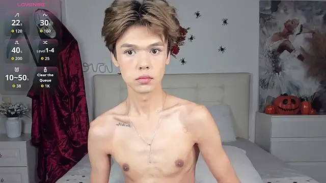 Felix Rey online show from October 29, 9:05 pm