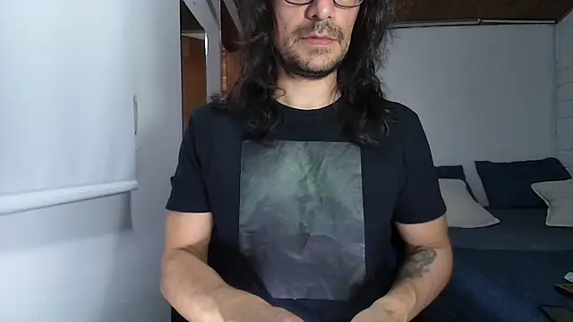 RustyGray online show from December 4, 4:05 pm