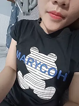 Snapshot of 2_sex chatting on June 20, 4:21 pm 2 sex online show from June 20, 4:21 pm