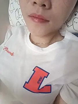 Snapshot of 2_sex chatting on July 22, 5:54 am 2 sex online show from July 22, 5:54 am