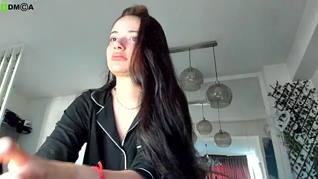 IreneVON online show from May 15, 3:57 am
