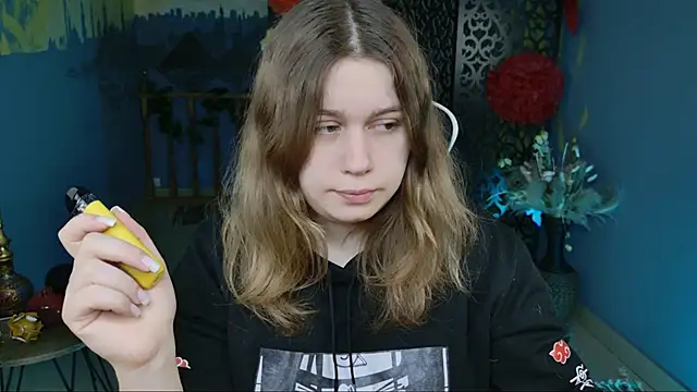 FioraMarmoris online show from March 23, 5:10 am