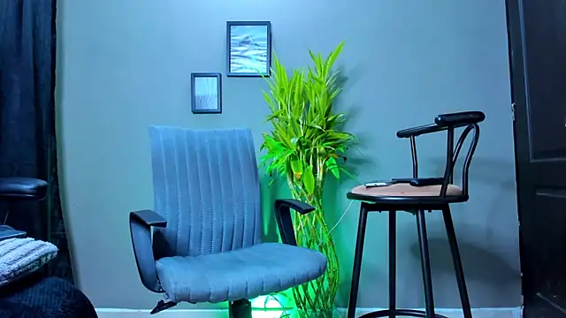 Damian 022 online show from November 6, 10:38 am