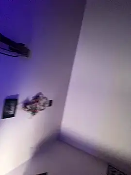 Snapshot of thatdude9_9_9 chatting on March 13, 10:26 am thatdude9 9 9 online show from March 13, 10:26 am