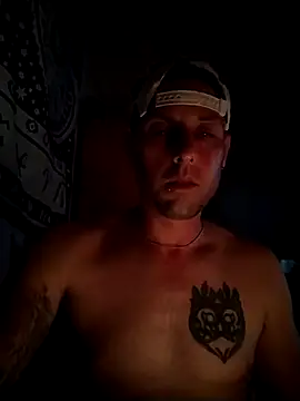 Snapshot of thatdude9_9_9 chatting on September 11, 11:10 am thatdude9 9 9 online show from September 11, 11:10 am