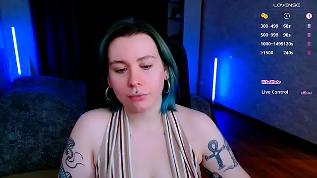 Snapshot of Blueberry-baby chatting on March 18, 10:15 pm Blueberry-baby online show from March 18, 10:15 pm