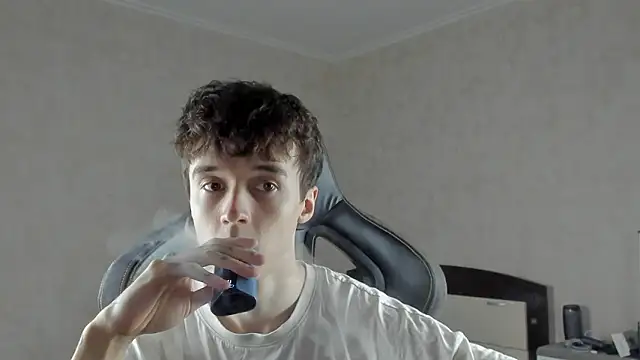 MasonWarholl online show from February 28, 10:44 pm