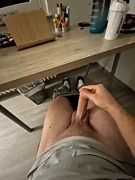 Snapshot of Lion132233 chatting on October 7, 7:55 pm Lion132233 online show from October 7, 7:55 pm