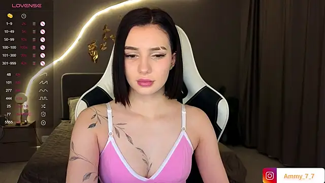 Snapshot of ammy_cummy chatting on December 14, 2:50 am ammy cummy online show from December 14, 2:50 am