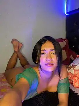 Snapshot of mailyreid chatting on March 18, 7:52 am mailyreid online show from March 18, 7:52 am