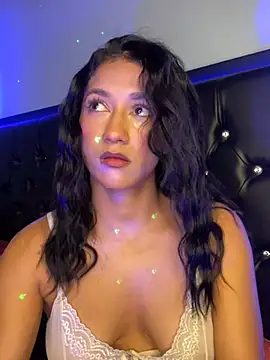 Snapshot of mailyreid chatting on March 19, 4:14 am mailyreid online show from March 19, 4:14 am