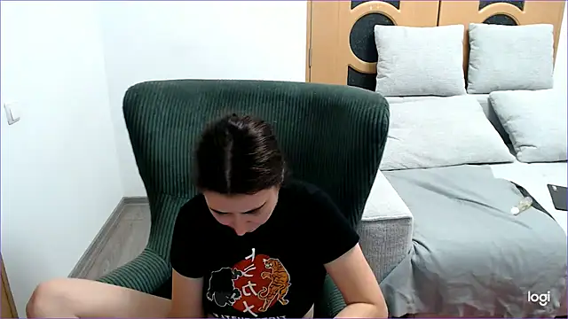 VioletaFlower7 online show from November 8, 8:18 pm