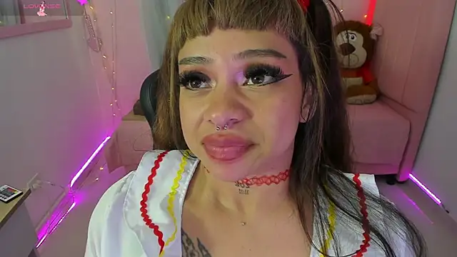 zoesullivan online show from September 21, 10:33 pm