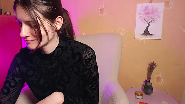 Snapshot of Wonder_woman24 chatting on March 20, 11:12 pm Wonder woman24 online show from March 20, 11:12 pm