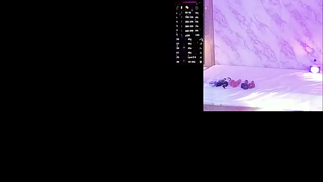 Snapshot of XimenaReid chatting on December 3, 1:53 pm XimenaReid online show from December 3, 1:53 pm