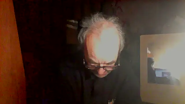 nice6incs online show from January 18, 10:57 pm